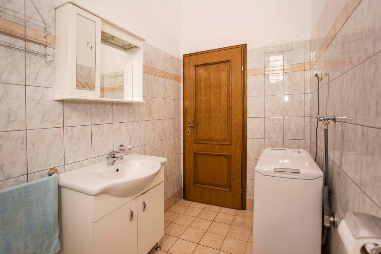 Emanuel Apartman Pula