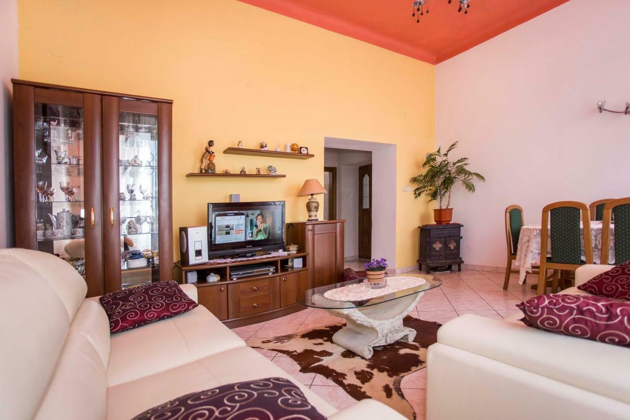 Apartman Emanuel *